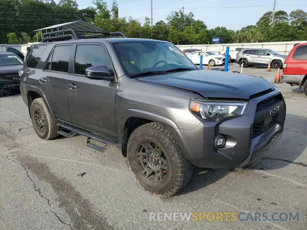 4 Photograph of a damaged car JTEEU5JRXN5276521 TOYOTA 4RUNNER 2022