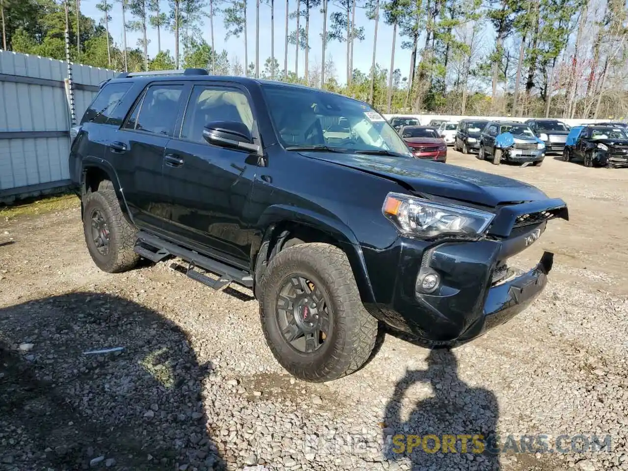 4 Photograph of a damaged car JTEFU5JR0N5257772 TOYOTA 4RUNNER 2022