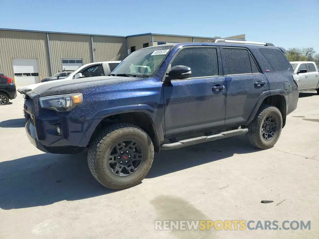 1 Photograph of a damaged car JTEFU5JR0N5268478 TOYOTA 4RUNNER 2022
