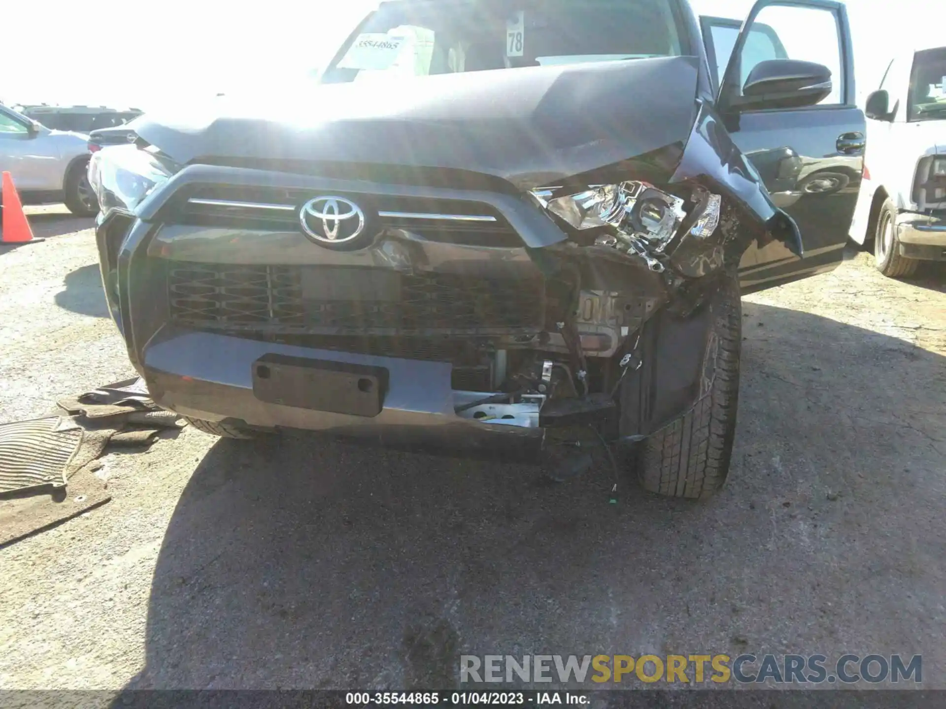 6 Photograph of a damaged car JTEFU5JR1N5260664 TOYOTA 4RUNNER 2022