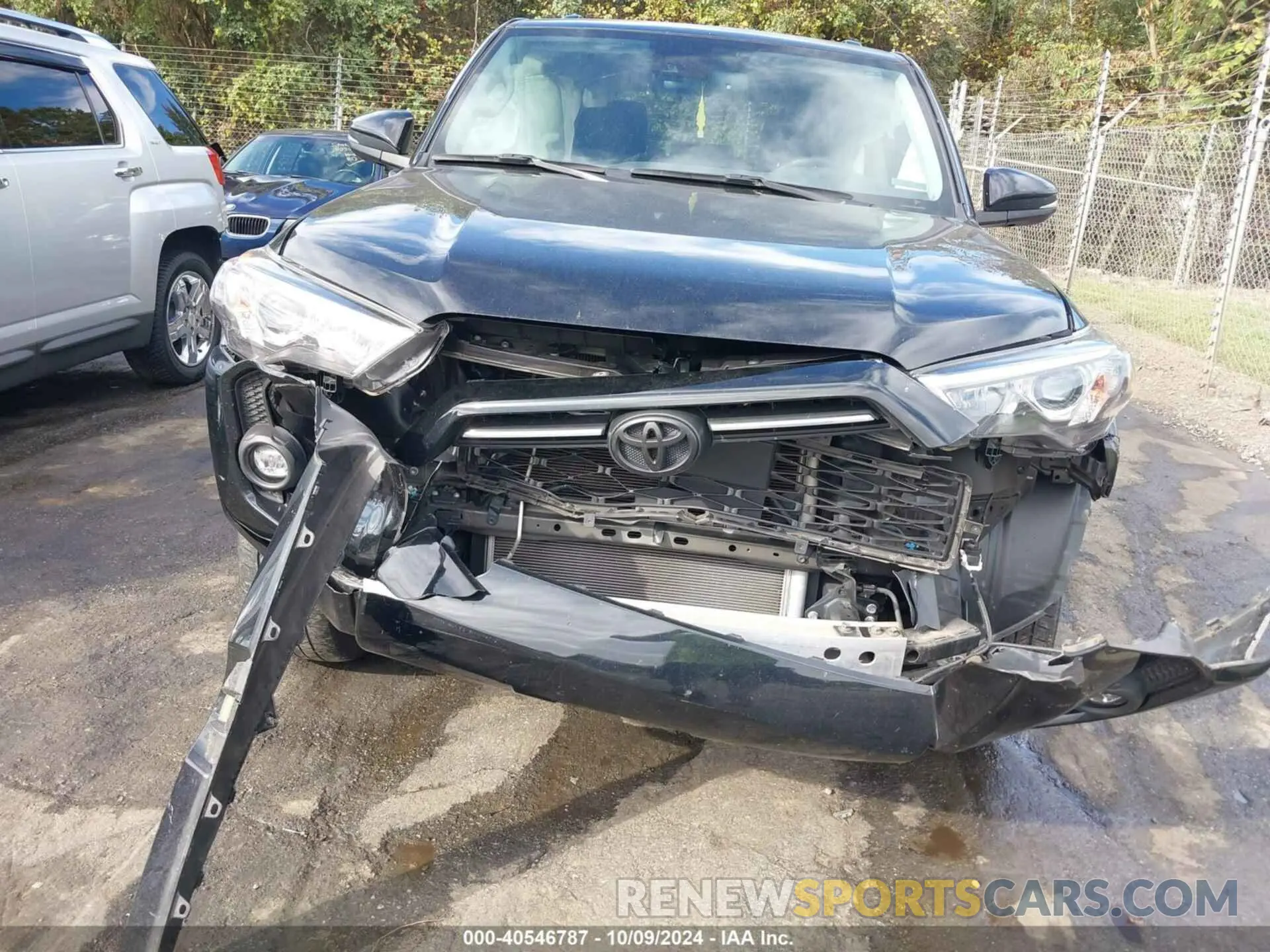 6 Photograph of a damaged car JTEFU5JR3N5268216 TOYOTA 4RUNNER 2022