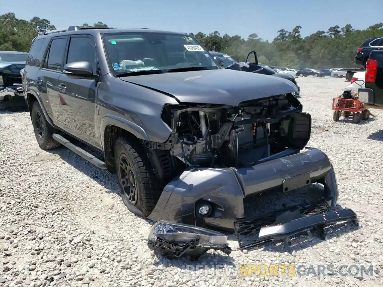 1 Photograph of a damaged car JTEFU5JR4N5257063 TOYOTA 4RUNNER 2022