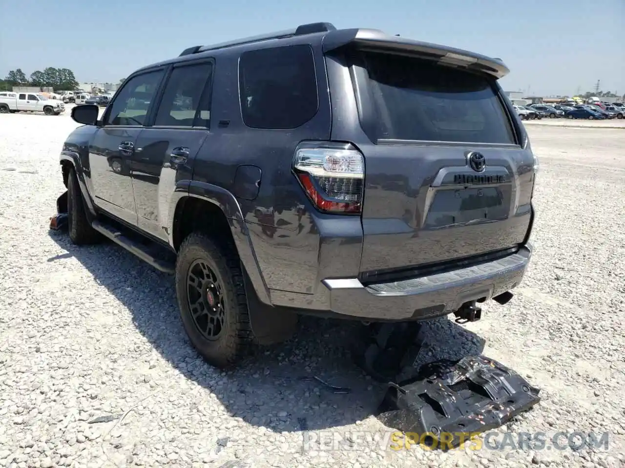 3 Photograph of a damaged car JTEFU5JR4N5257063 TOYOTA 4RUNNER 2022