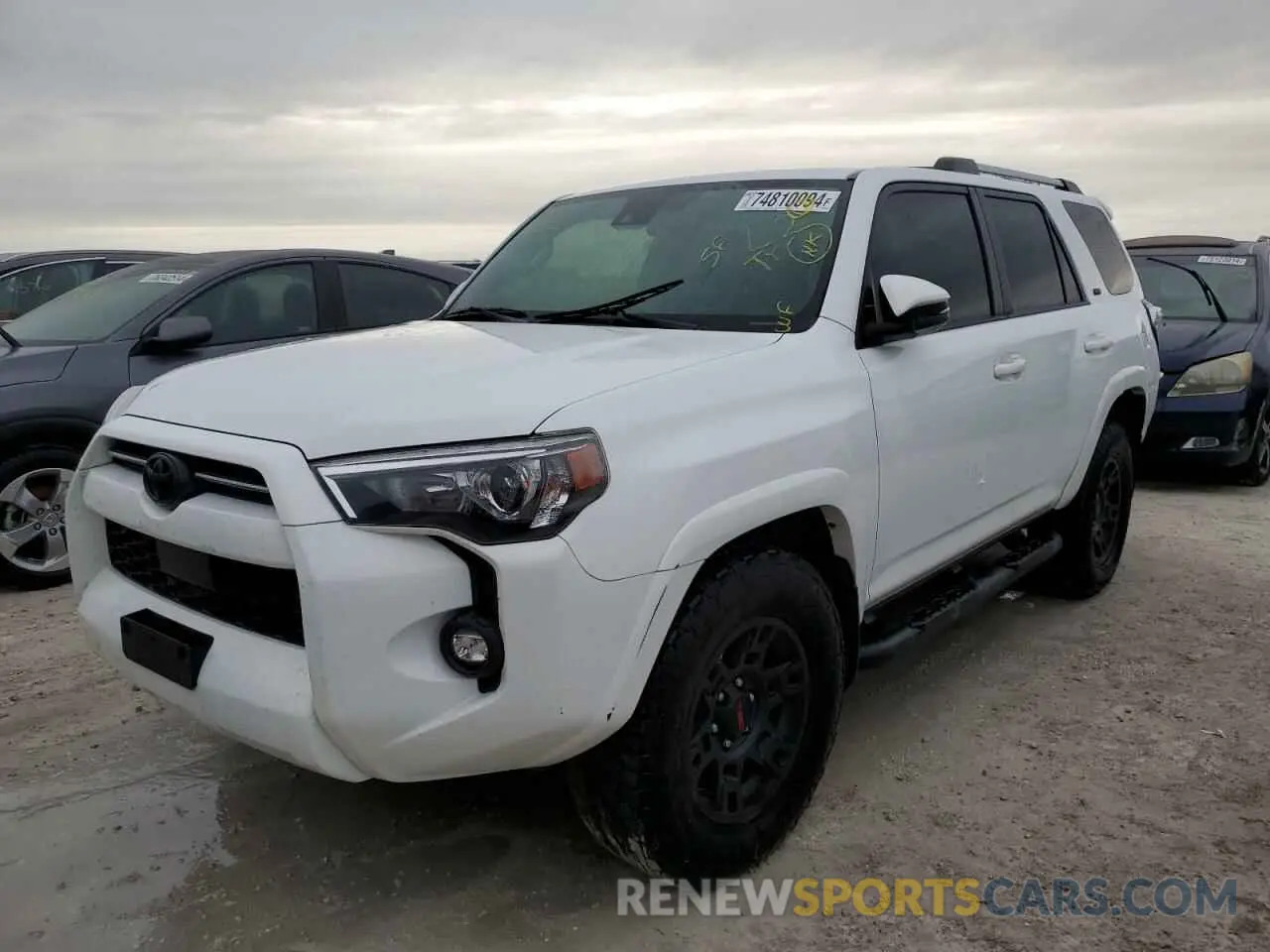 1 Photograph of a damaged car JTEFU5JR5N5269903 TOYOTA 4RUNNER 2022