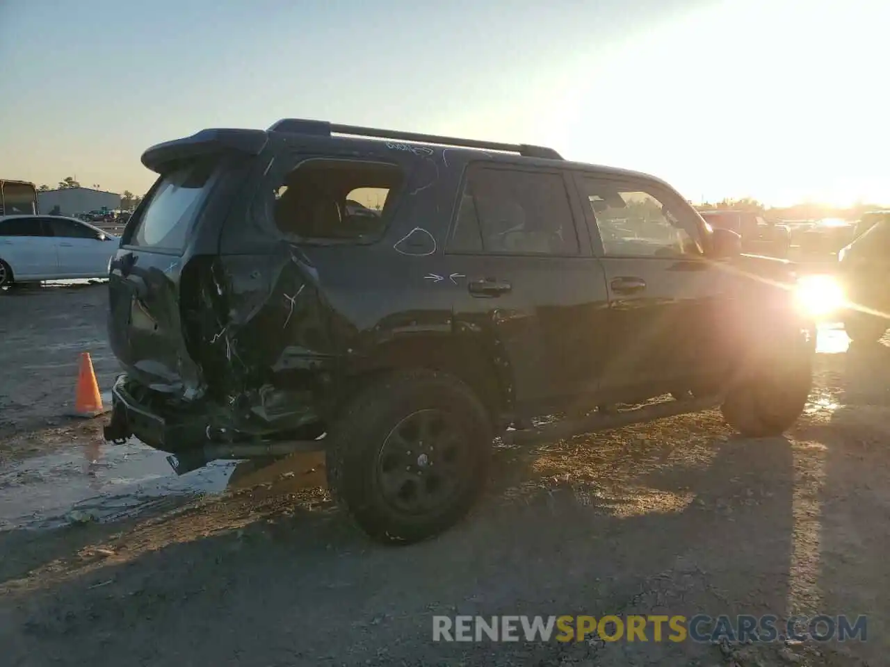 3 Photograph of a damaged car JTEFU5JR5N5269951 TOYOTA 4RUNNER 2022