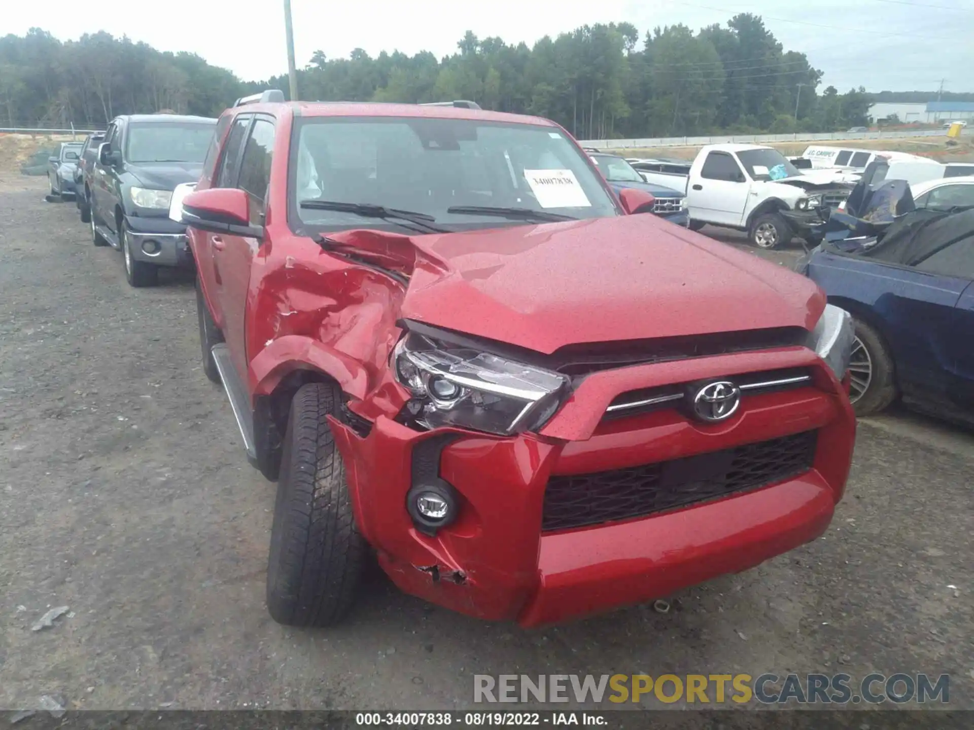 6 Photograph of a damaged car JTEFU5JR6N5252320 TOYOTA 4RUNNER 2022