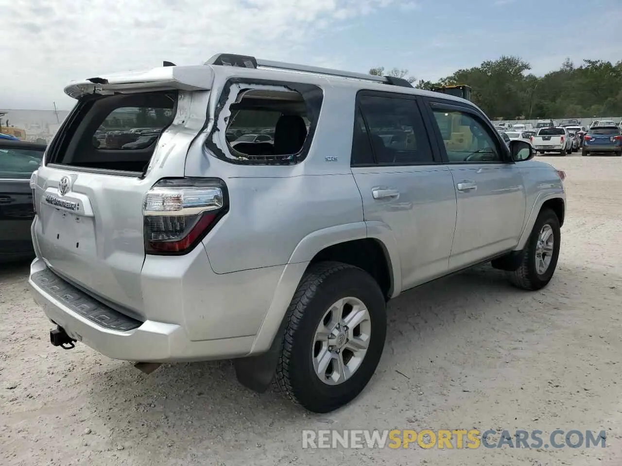 3 Photograph of a damaged car JTEFU5JR6N5268856 TOYOTA 4RUNNER 2022
