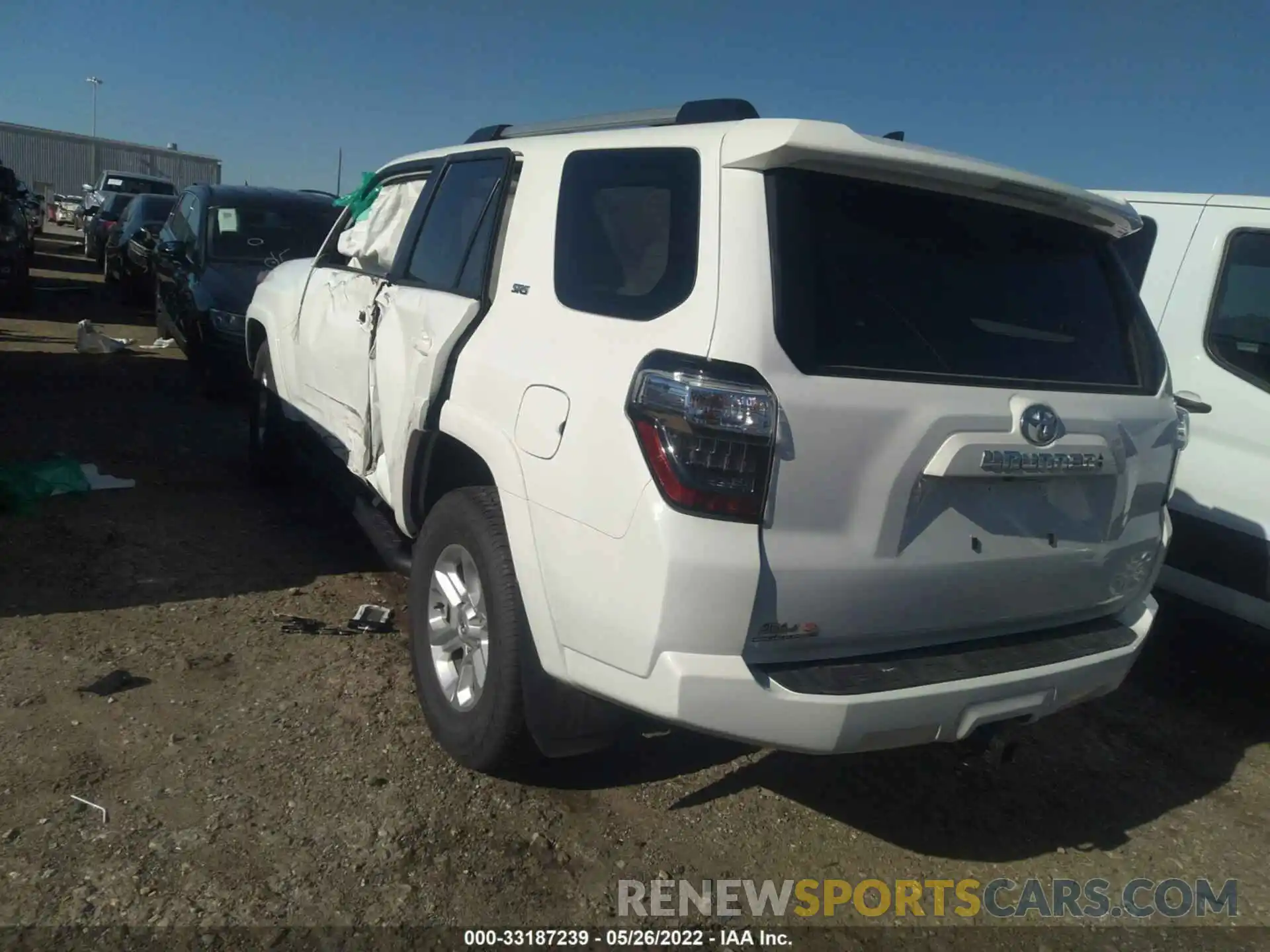 3 Photograph of a damaged car JTEFU5JR8N5262959 TOYOTA 4RUNNER 2022