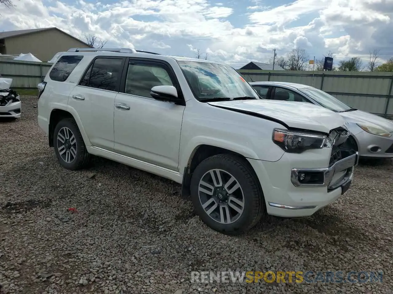 4 Photograph of a damaged car JTEKU5JR0N6010440 TOYOTA 4RUNNER 2022