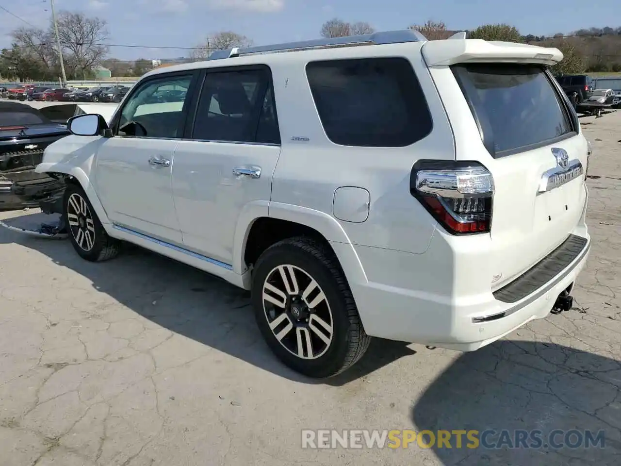 2 Photograph of a damaged car JTEKU5JR0N6044653 TOYOTA 4RUNNER 2022