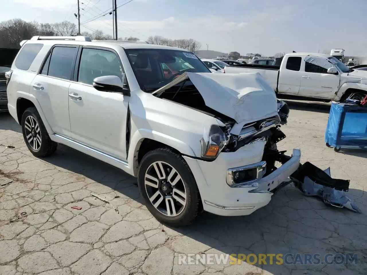 4 Photograph of a damaged car JTEKU5JR0N6044653 TOYOTA 4RUNNER 2022