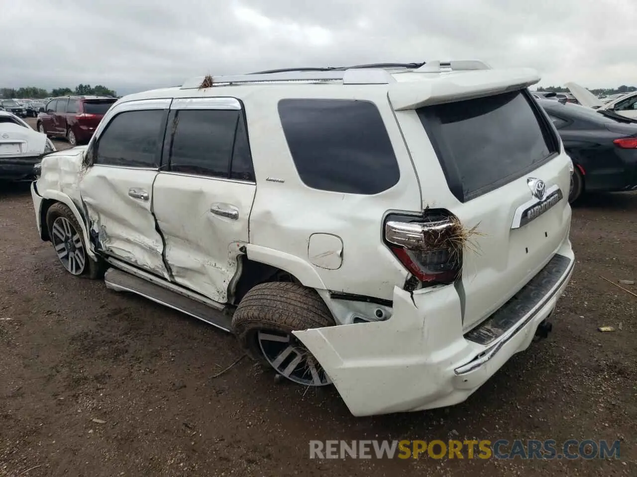 2 Photograph of a damaged car JTEKU5JR0N6087129 TOYOTA 4RUNNER 2022
