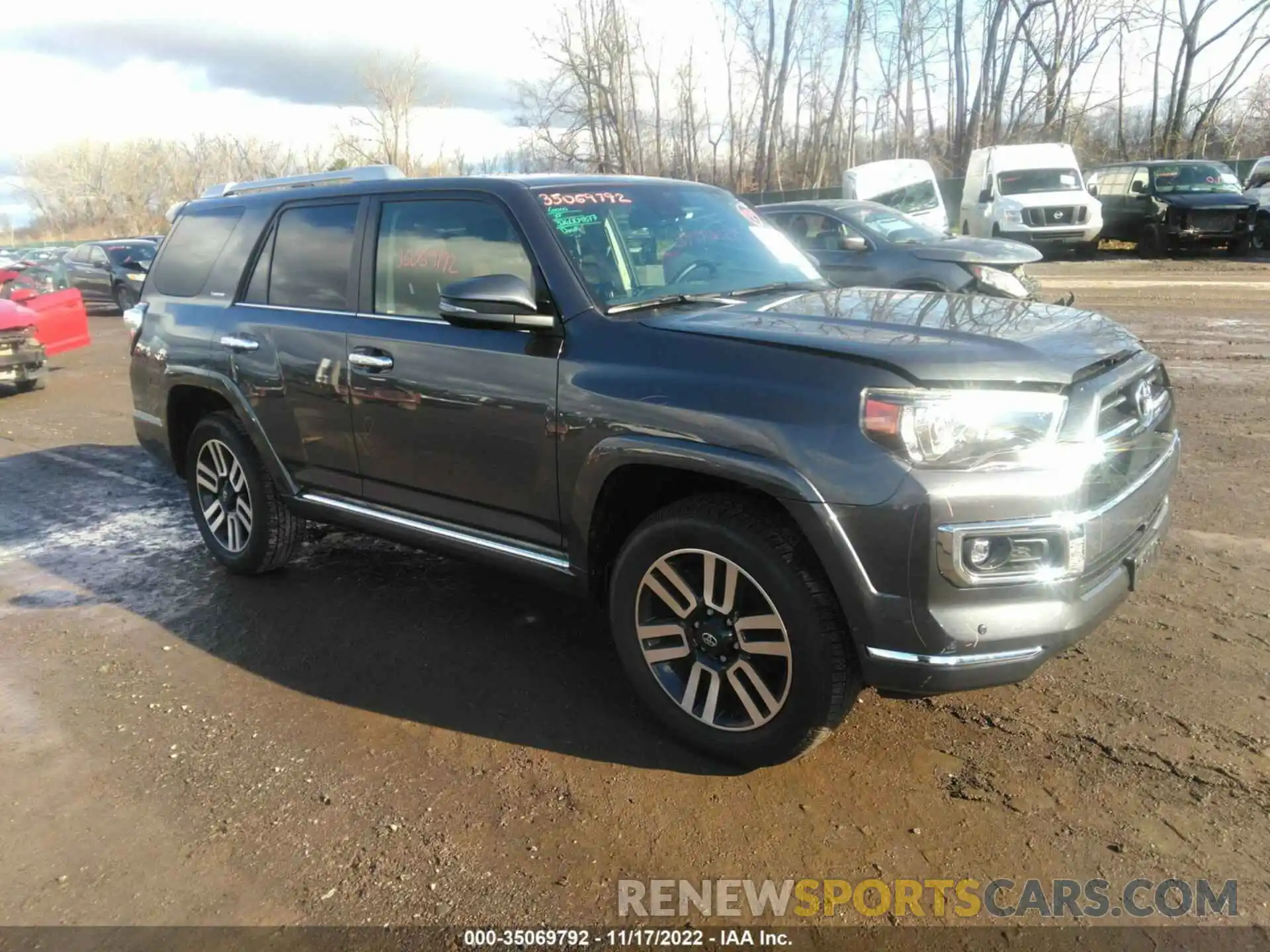 1 Photograph of a damaged car JTEKU5JR2N5995443 TOYOTA 4RUNNER 2022