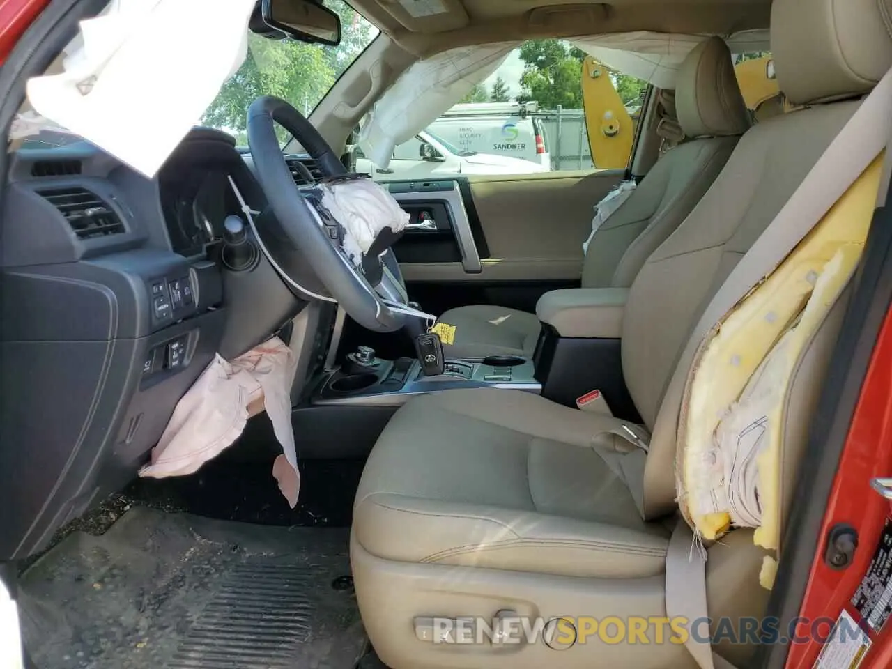 7 Photograph of a damaged car JTEKU5JR3N5993331 TOYOTA 4RUNNER 2022