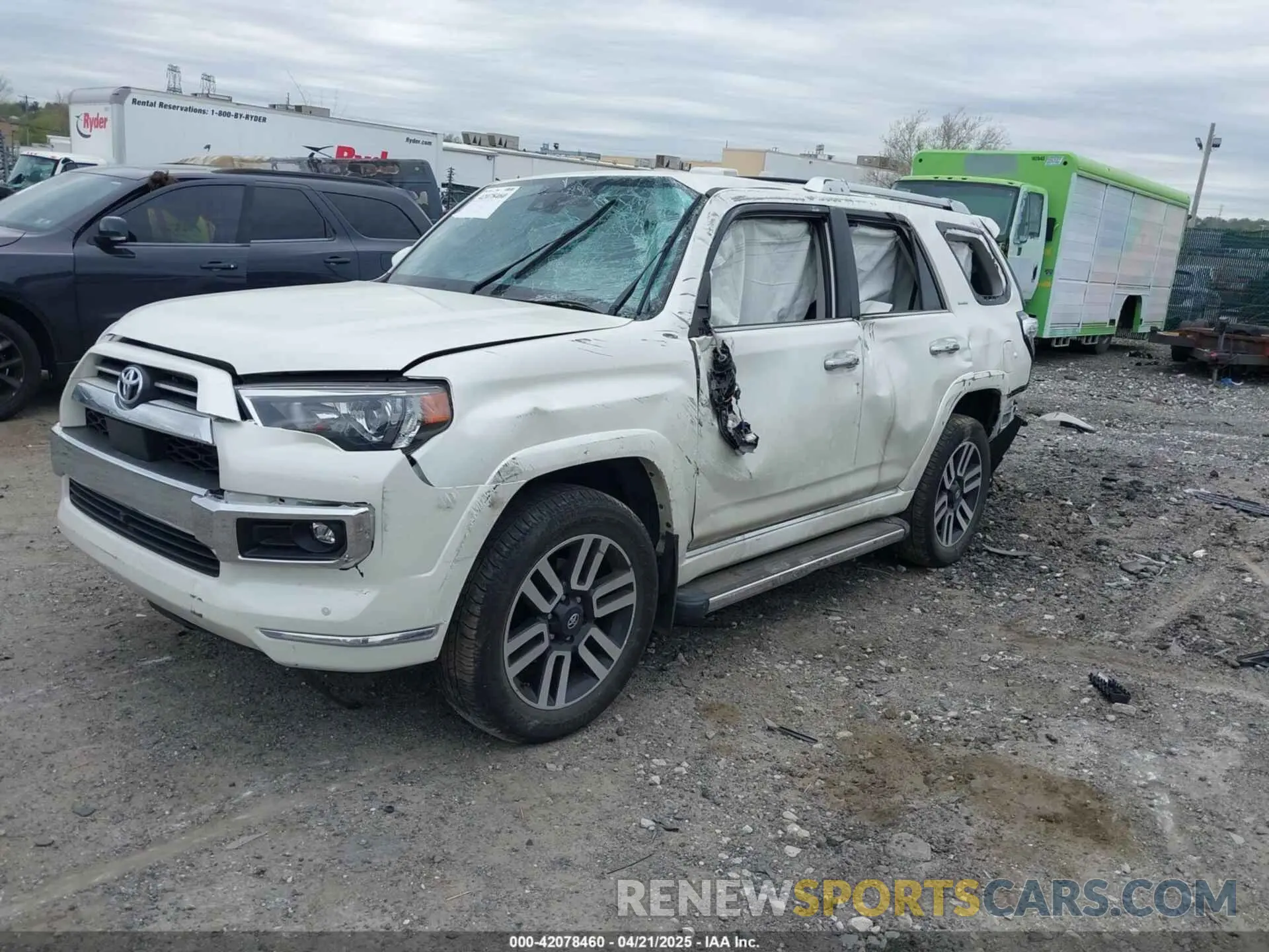 2 Photograph of a damaged car JTEKU5JR4N6002616 TOYOTA 4RUNNER 2022