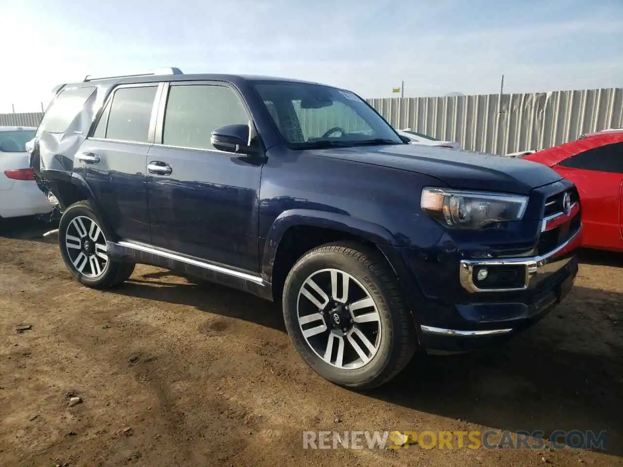 4 Photograph of a damaged car JTEKU5JR4N6032697 TOYOTA 4RUNNER 2022