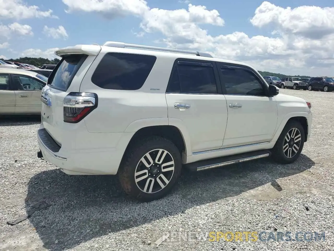 3 Photograph of a damaged car JTEKU5JR5N5985828 TOYOTA 4RUNNER 2022