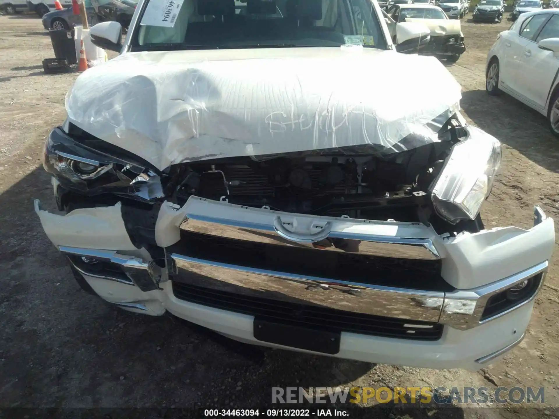 6 Photograph of a damaged car JTEKU5JR6N6031745 TOYOTA 4RUNNER 2022