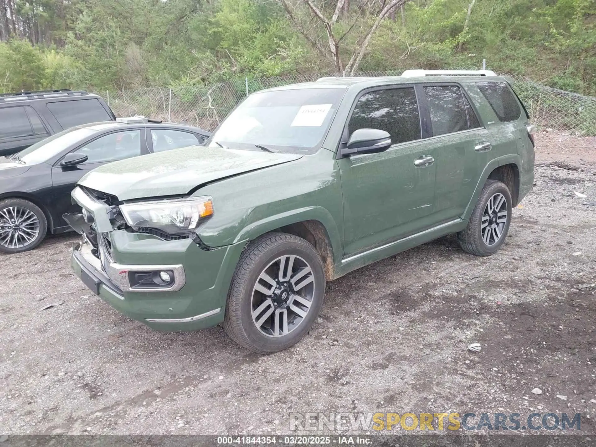 2 Photograph of a damaged car JTEKU5JR8N6075567 TOYOTA 4RUNNER 2022
