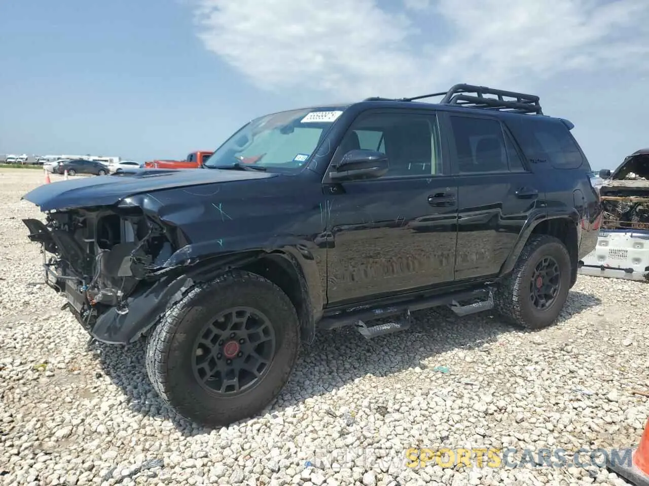 1 Photograph of a damaged car JTELU5JR2N6004630 TOYOTA 4RUNNER 2022
