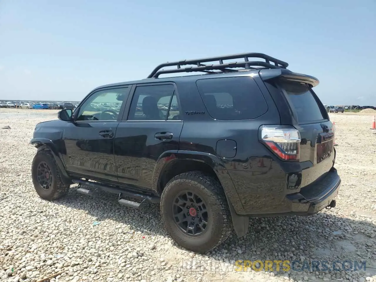 2 Photograph of a damaged car JTELU5JR2N6004630 TOYOTA 4RUNNER 2022