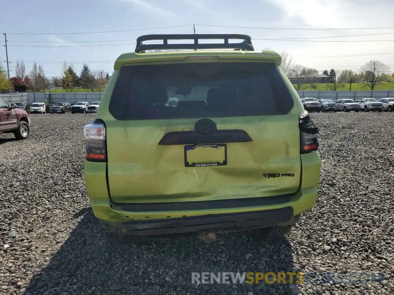 6 Photograph of a damaged car JTELU5JR5N6084618 TOYOTA 4RUNNER 2022