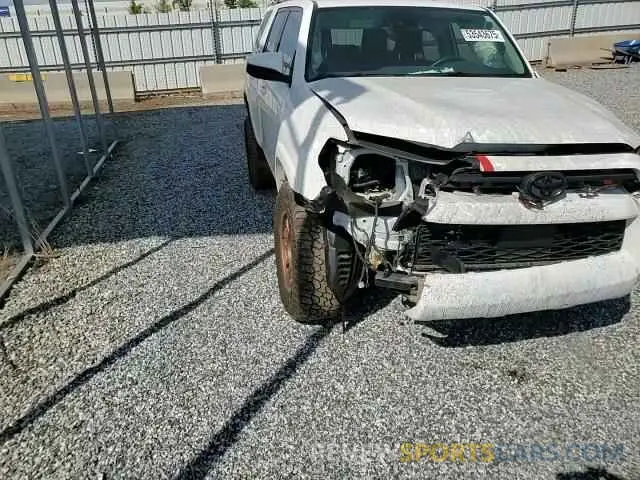 12 Photograph of a damaged car JTEMU5JR0N6009135 TOYOTA 4RUNNER 2022