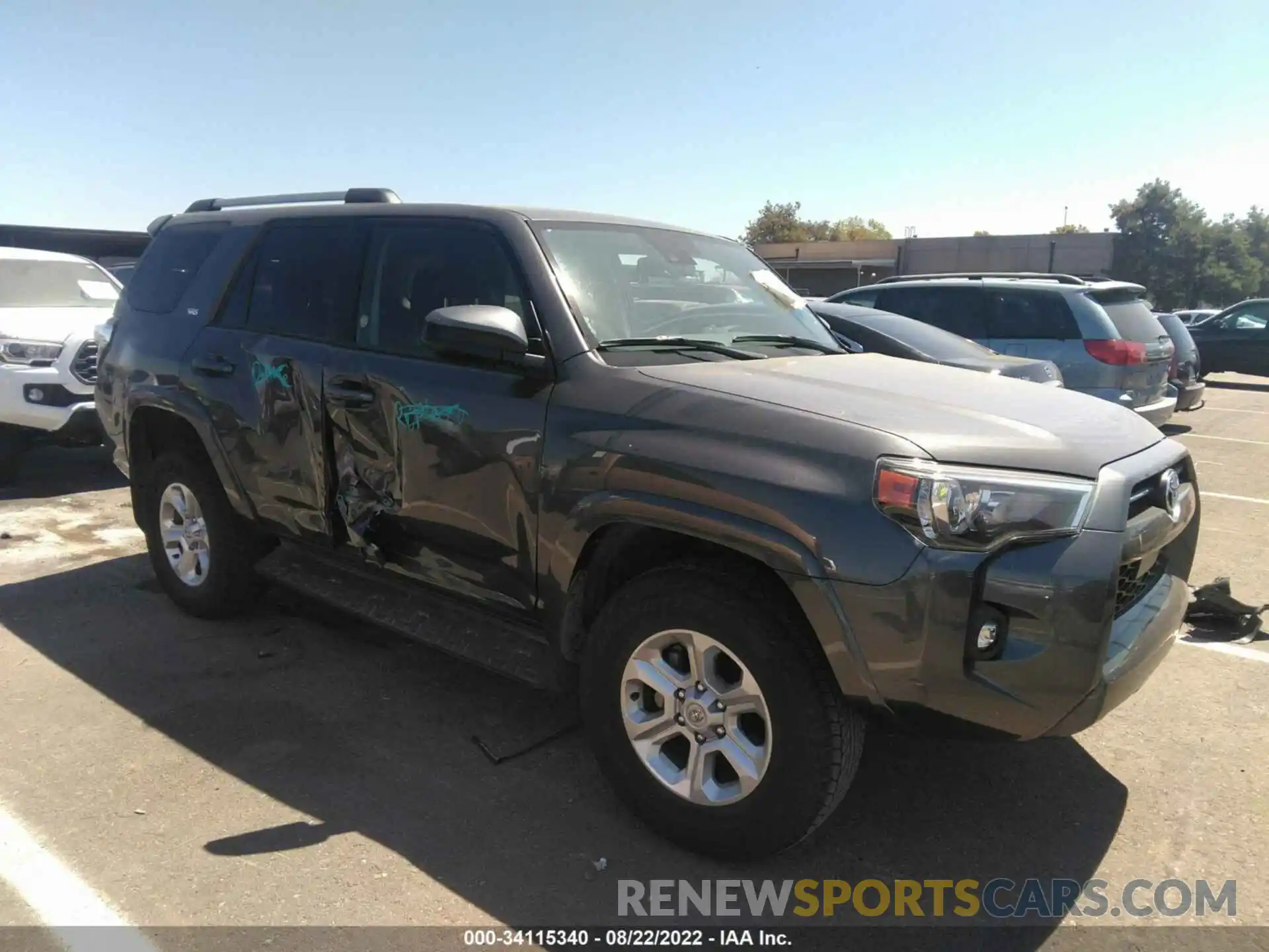 6 Photograph of a damaged car JTEMU5JR1N6001531 TOYOTA 4RUNNER 2022