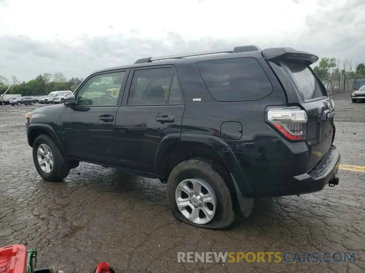 2 Photograph of a damaged car JTEMU5JR3N5980667 TOYOTA 4RUNNER 2022