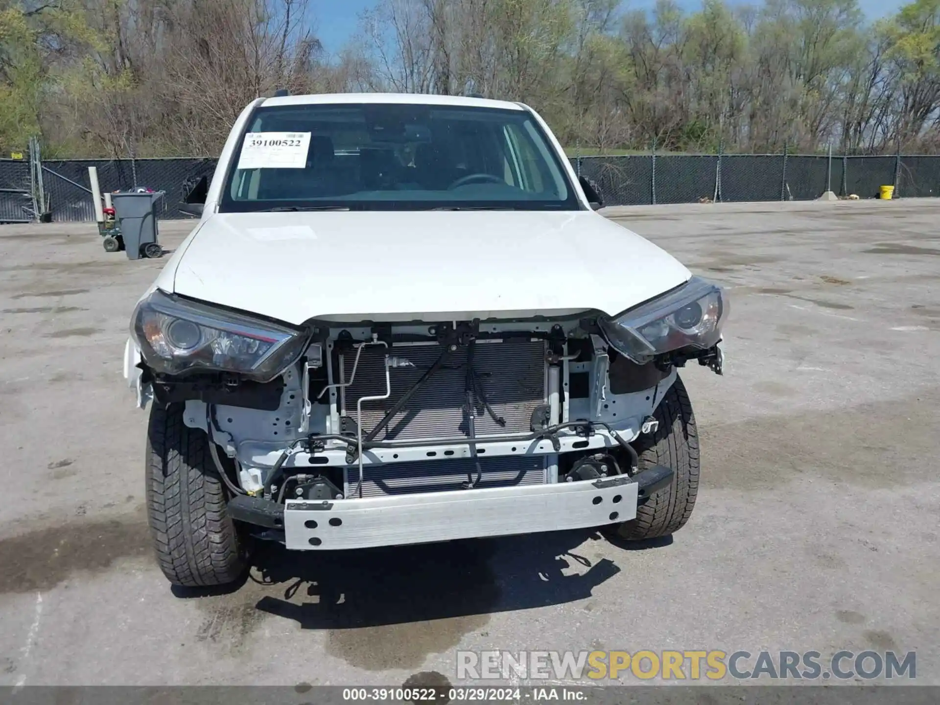 13 Photograph of a damaged car JTEMU5JR4N6061626 TOYOTA 4RUNNER 2022