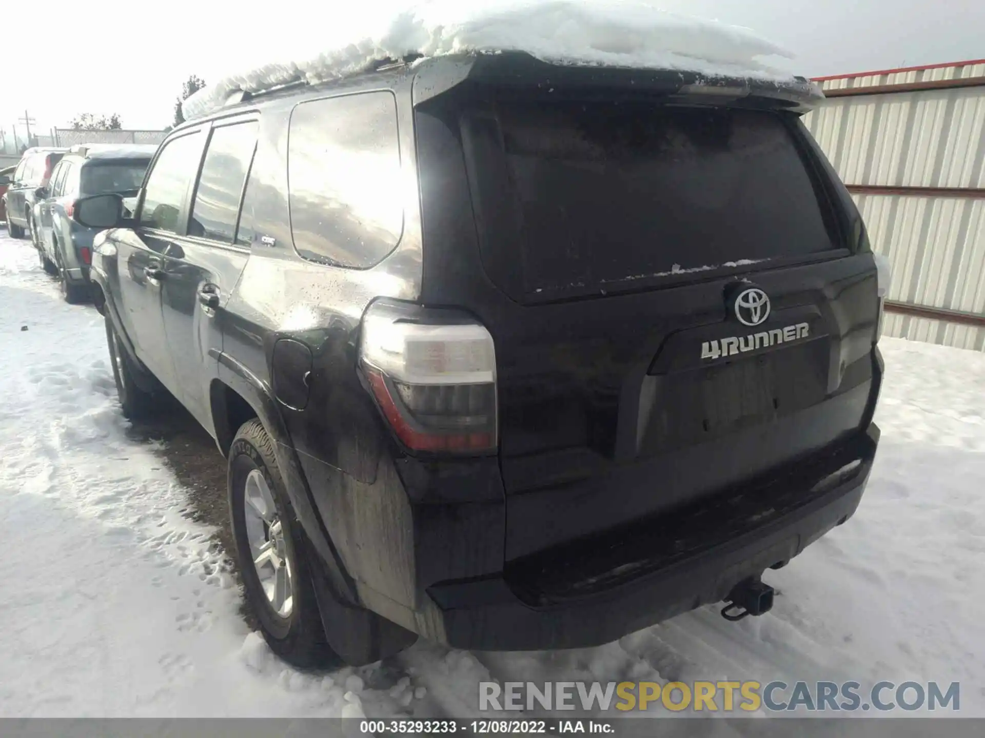 3 Photograph of a damaged car JTEMU5JR6N5993946 TOYOTA 4RUNNER 2022