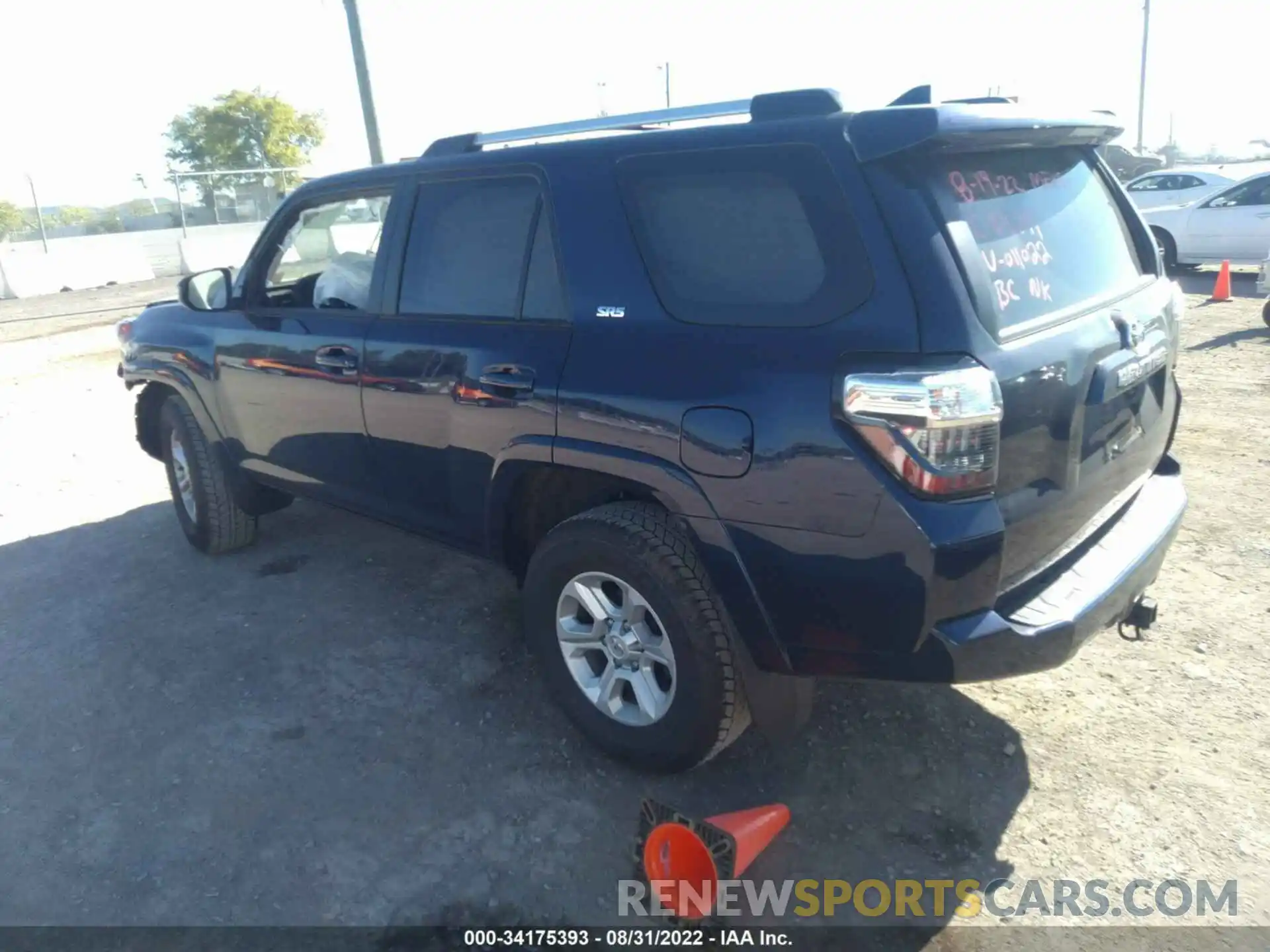 3 Photograph of a damaged car JTEMU5JR8N6011022 TOYOTA 4RUNNER 2022