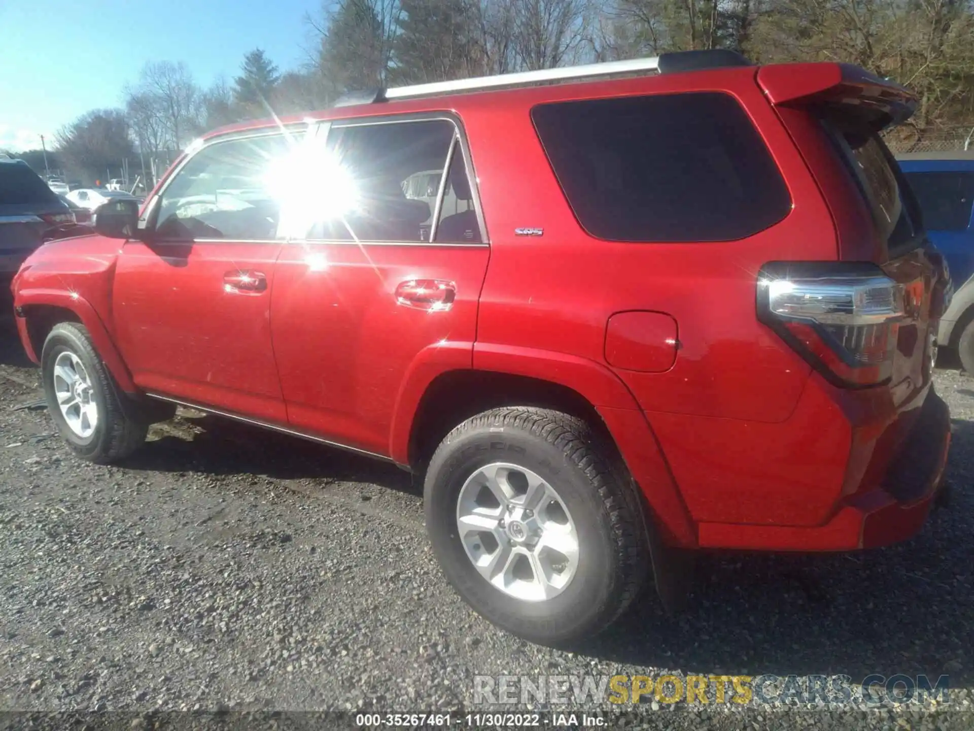 3 Photograph of a damaged car JTEMU5JR8N6056316 TOYOTA 4RUNNER 2022