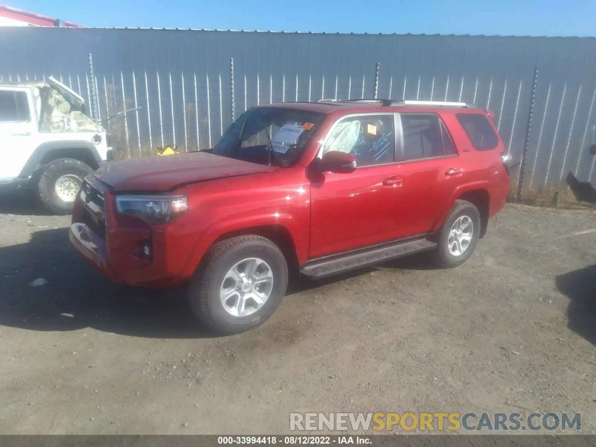 2 Photograph of a damaged car JTENU5JR1N6039264 TOYOTA 4RUNNER 2022