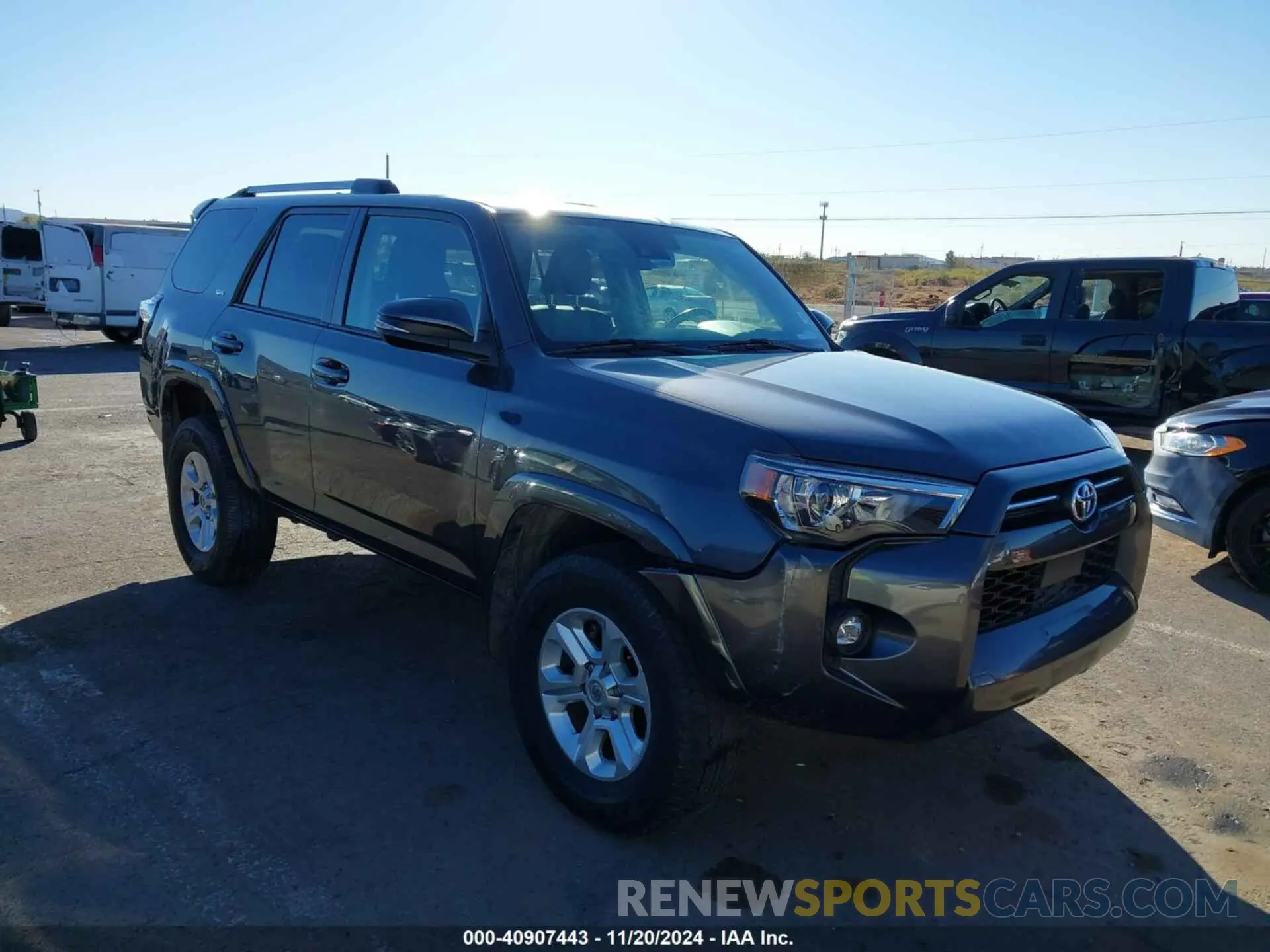 1 Photograph of a damaged car JTENU5JR3N5999286 TOYOTA 4RUNNER 2022
