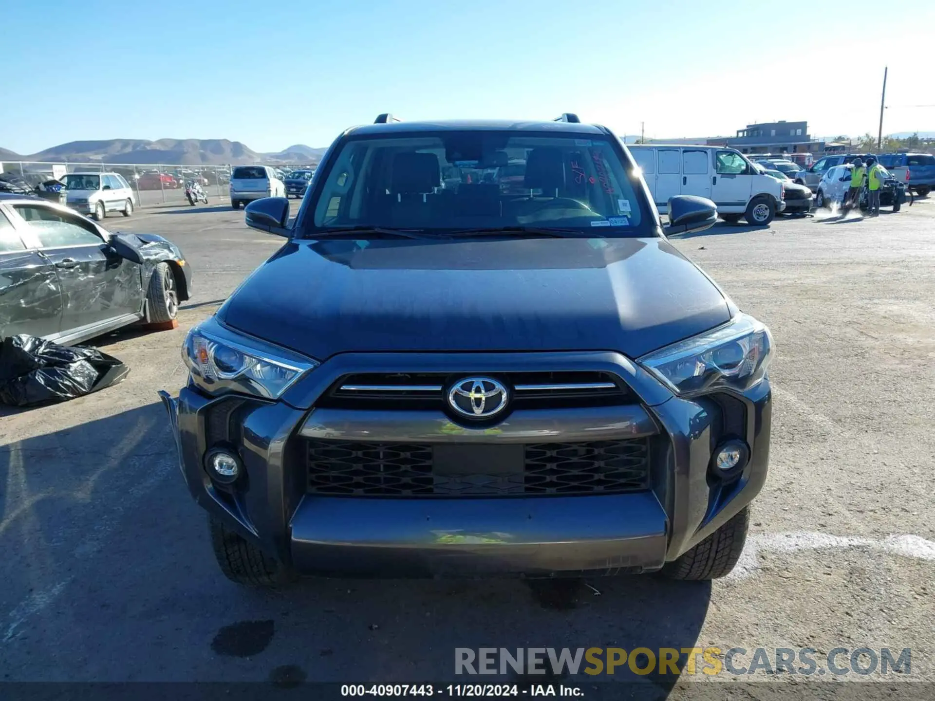13 Photograph of a damaged car JTENU5JR3N5999286 TOYOTA 4RUNNER 2022
