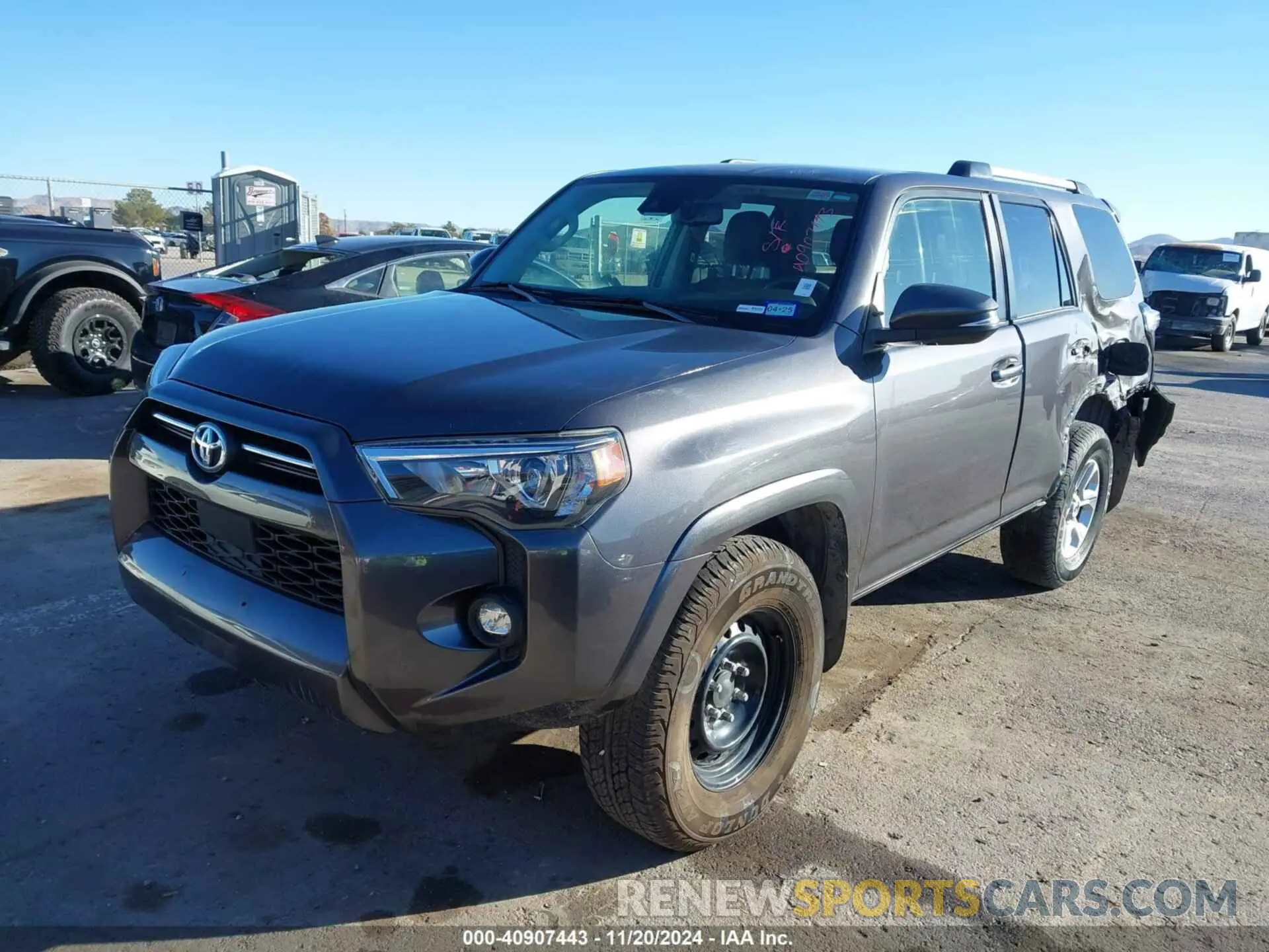 2 Photograph of a damaged car JTENU5JR3N5999286 TOYOTA 4RUNNER 2022