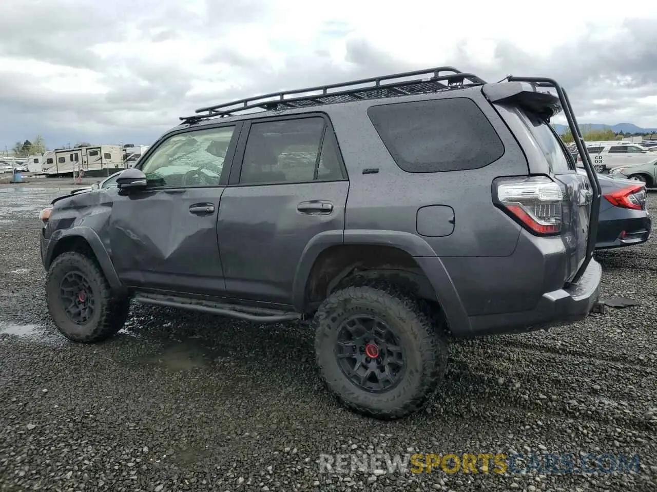 2 Photograph of a damaged car JTENU5JR3N6067471 TOYOTA 4RUNNER 2022