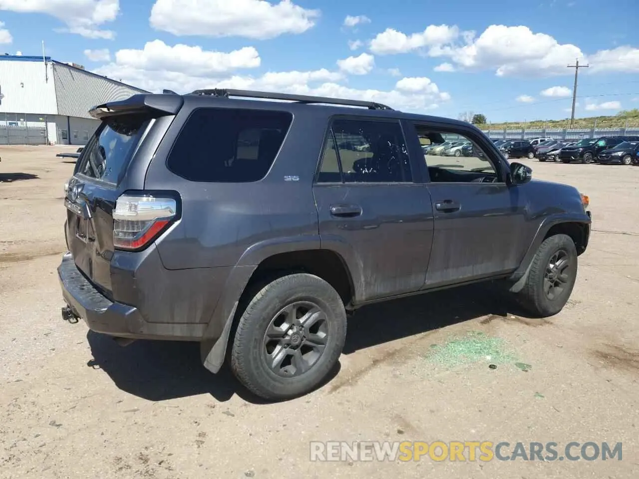 3 Photograph of a damaged car JTENU5JR4N5985462 TOYOTA 4RUNNER 2022