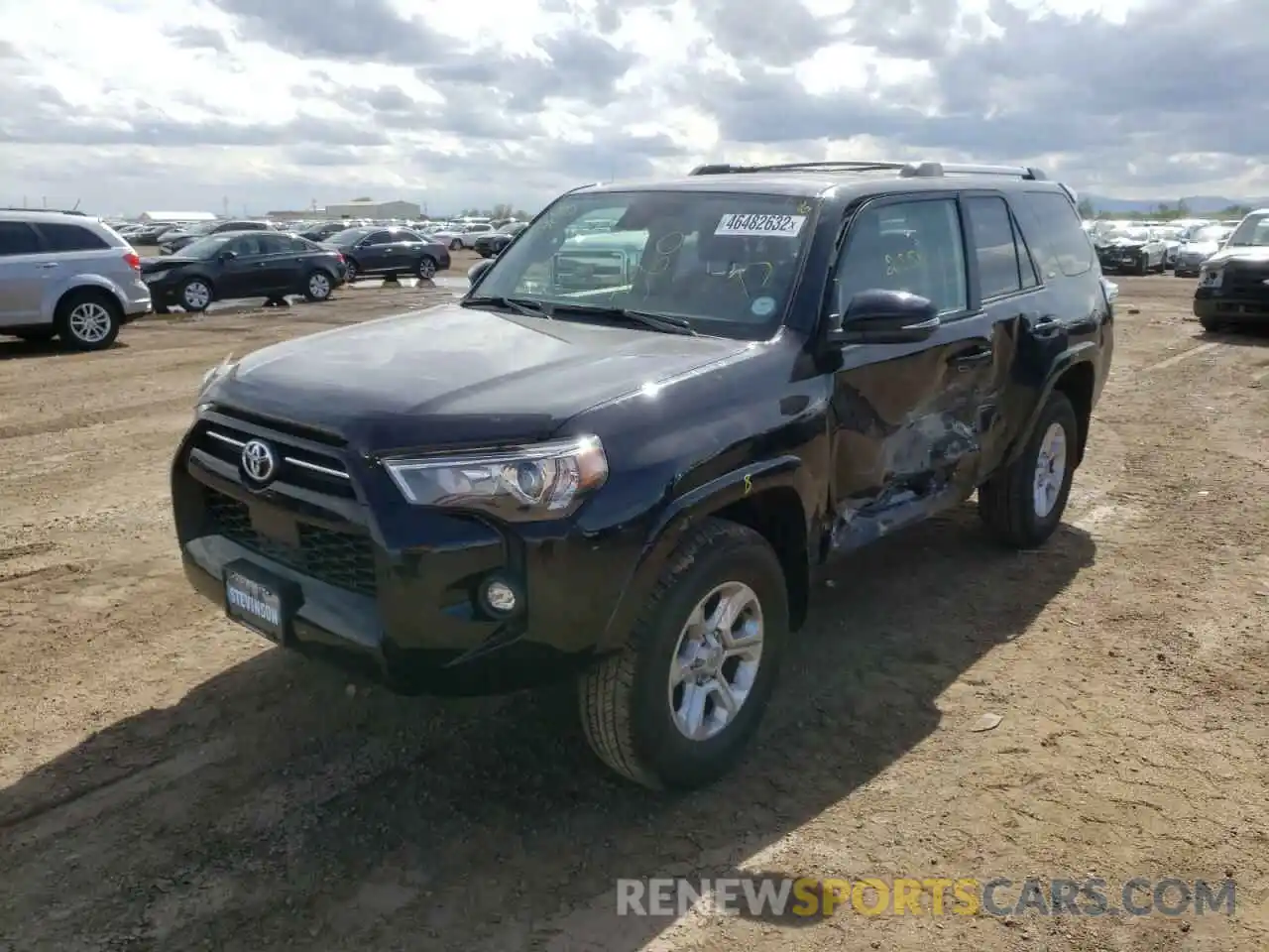 2 Photograph of a damaged car JTENU5JR5N6036321 TOYOTA 4RUNNER 2022