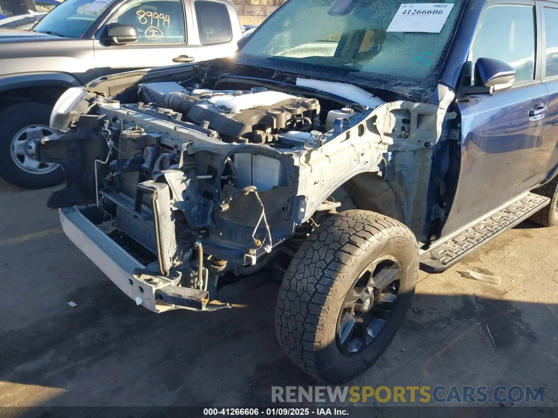 6 Photograph of a damaged car JTENU5JR5N6064538 TOYOTA 4RUNNER 2022