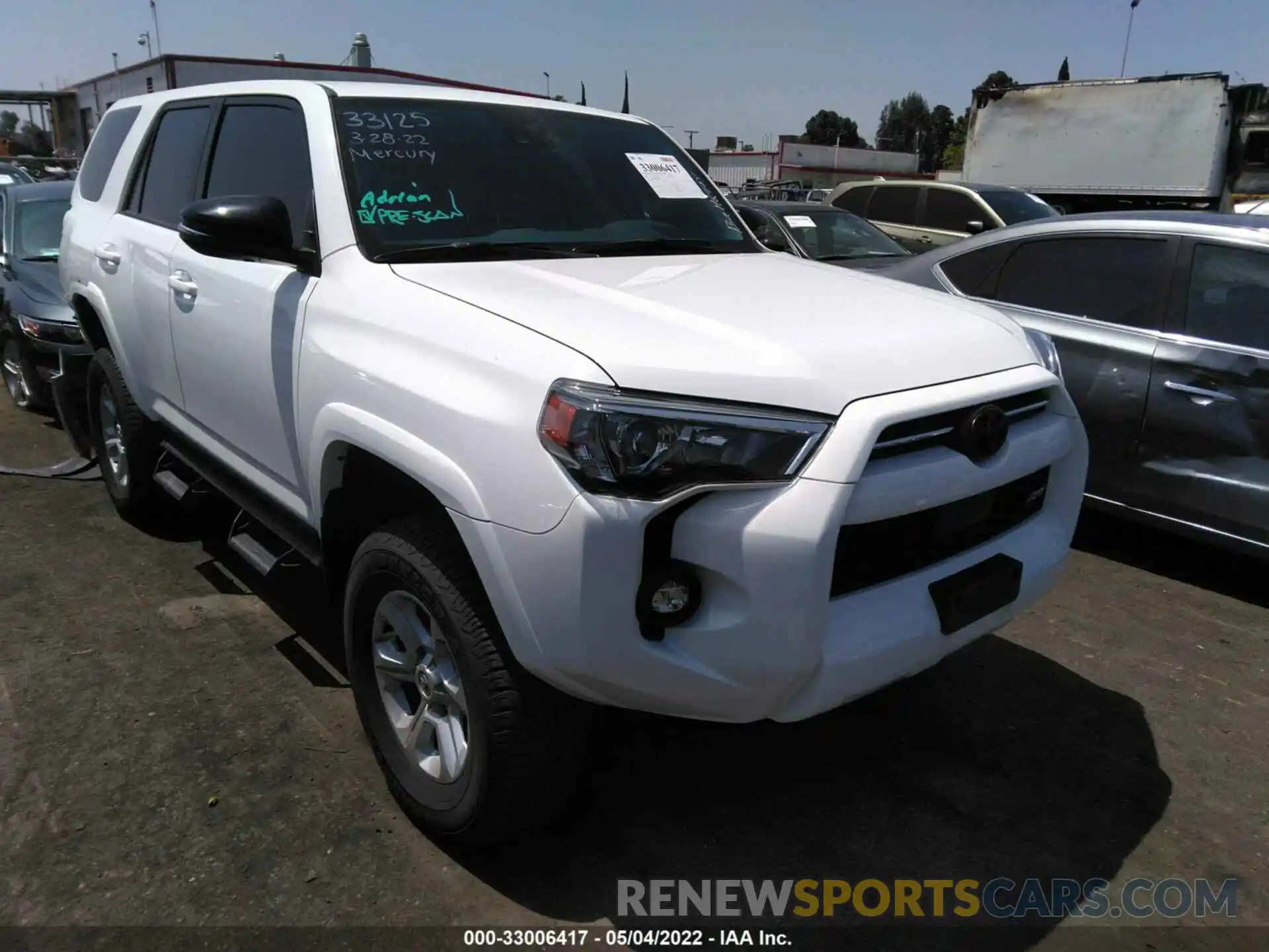 1 Photograph of a damaged car JTENU5JR6N5994406 TOYOTA 4RUNNER 2022