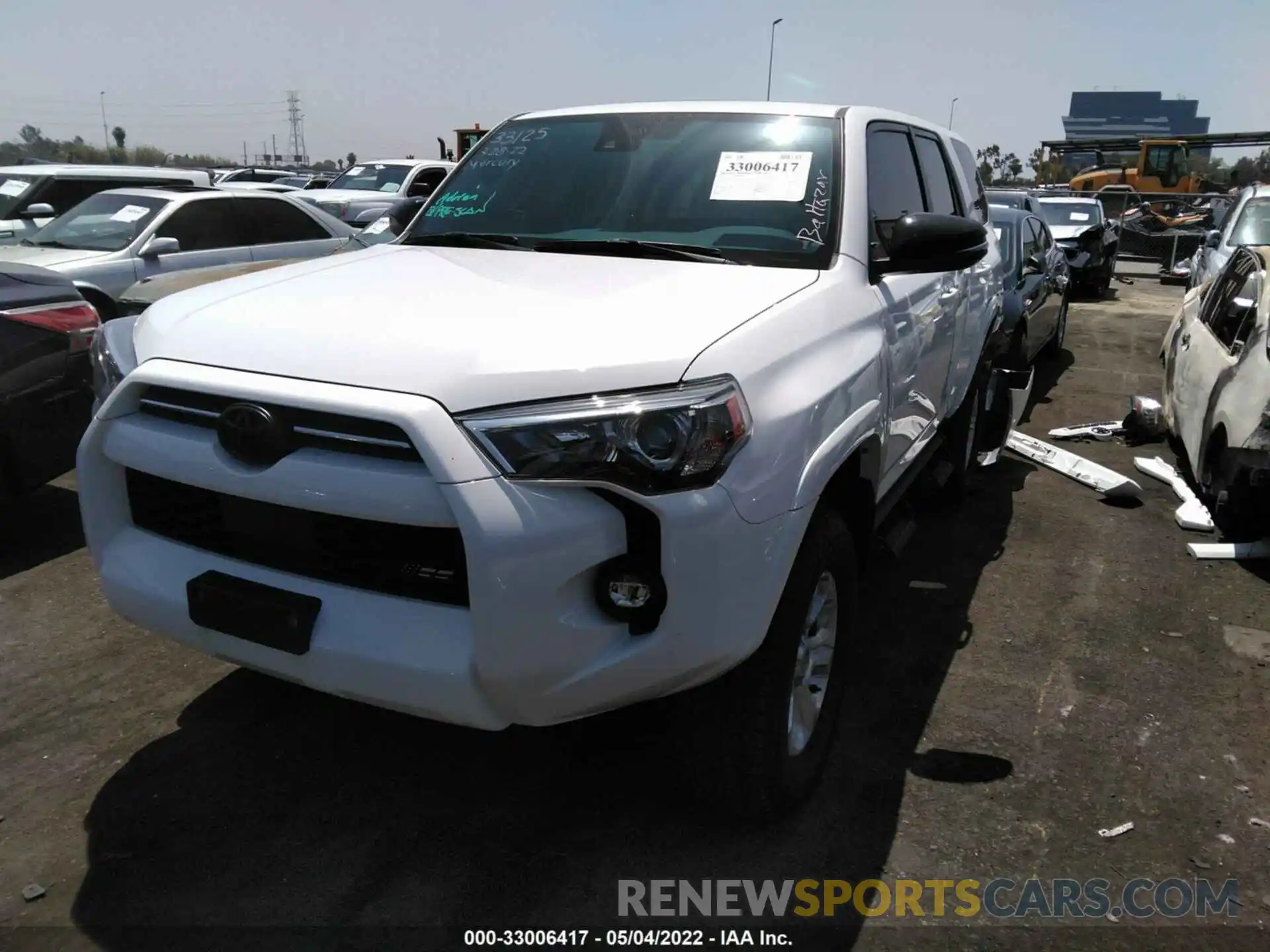 2 Photograph of a damaged car JTENU5JR6N5994406 TOYOTA 4RUNNER 2022