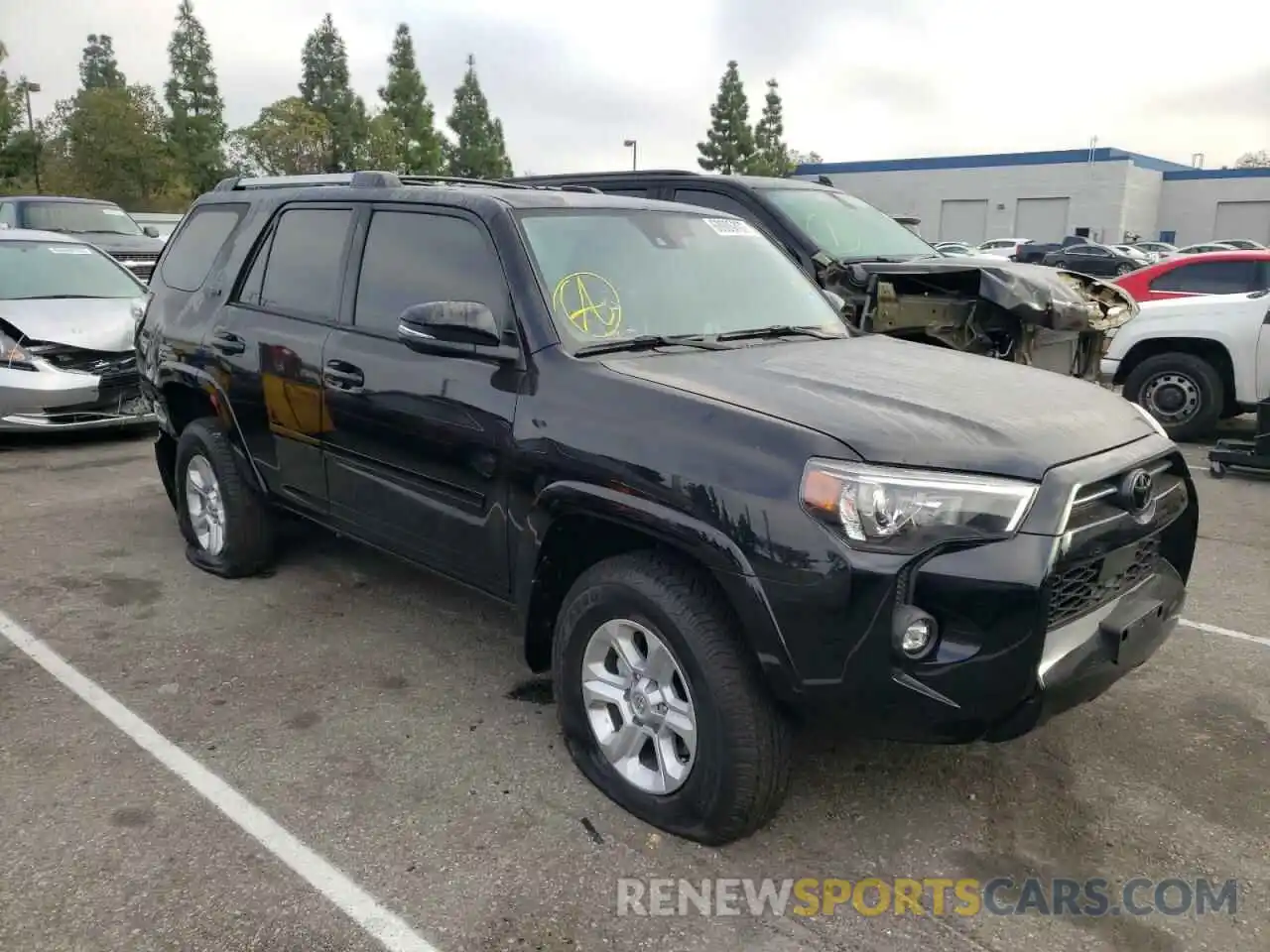 4 Photograph of a damaged car JTENU5JR7N6078795 TOYOTA 4RUNNER 2022