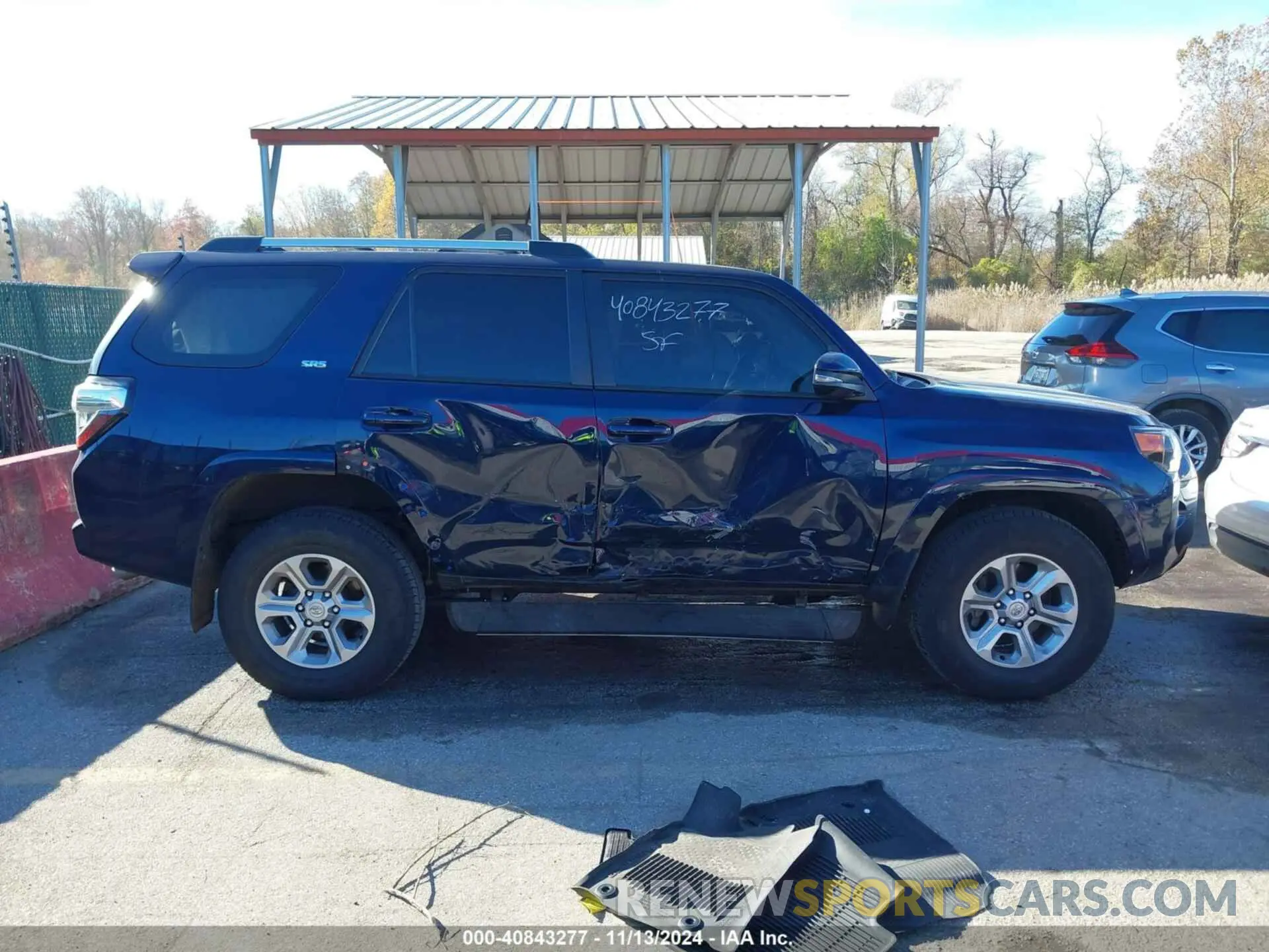 13 Photograph of a damaged car JTENU5JR8N5998909 TOYOTA 4RUNNER 2022