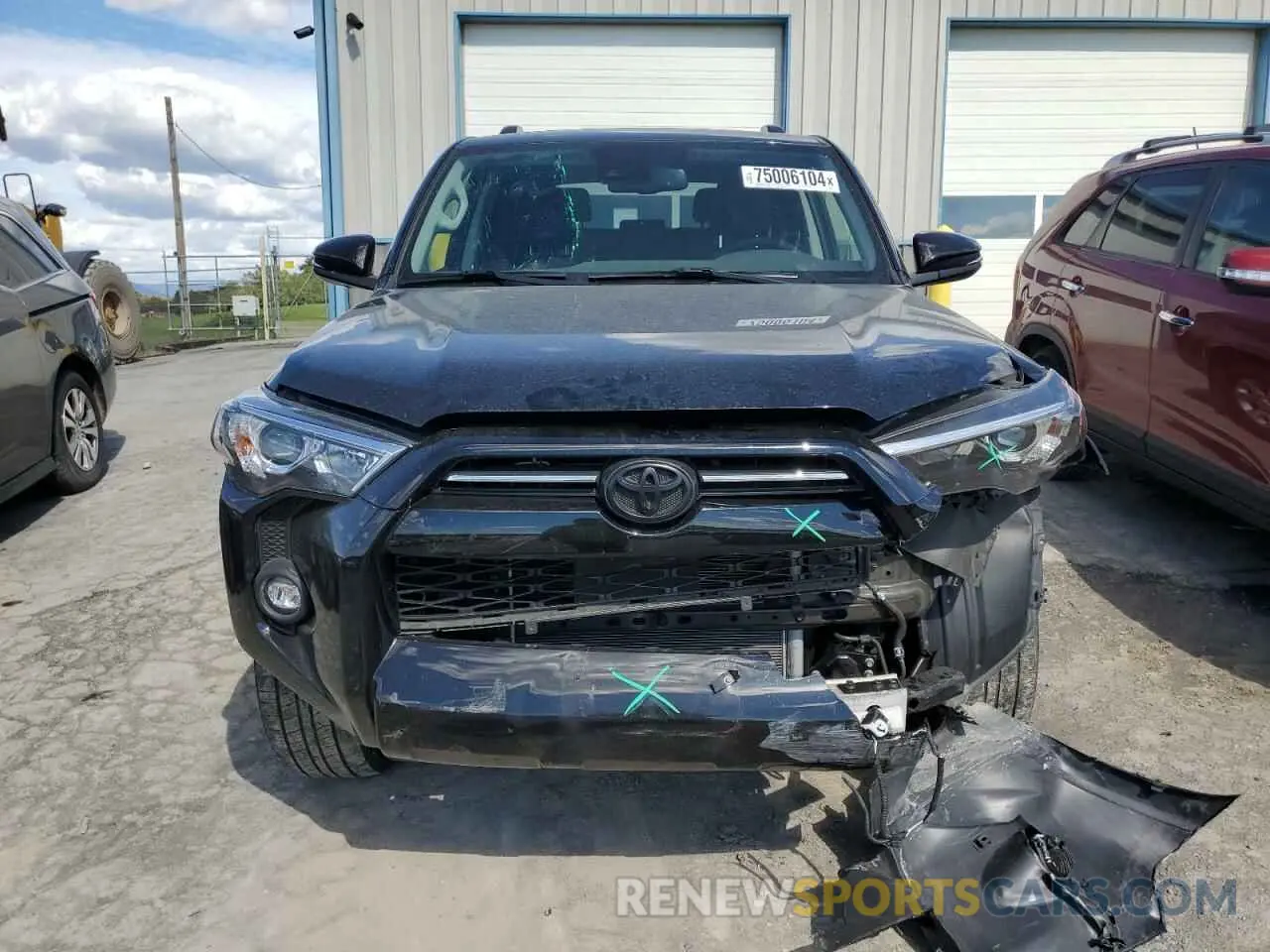 5 Photograph of a damaged car JTENU5JR8N6005421 TOYOTA 4RUNNER 2022