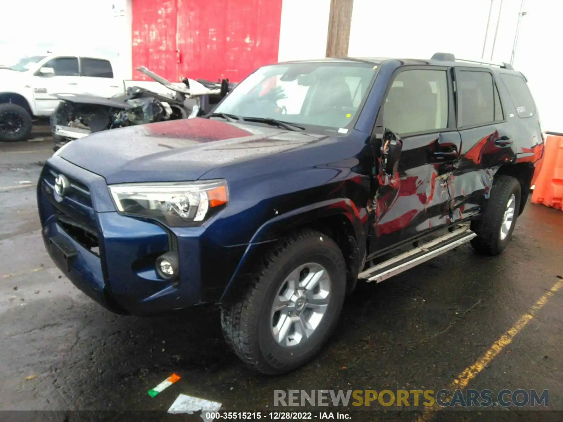 2 Photograph of a damaged car JTENU5JR8N6064999 TOYOTA 4RUNNER 2022