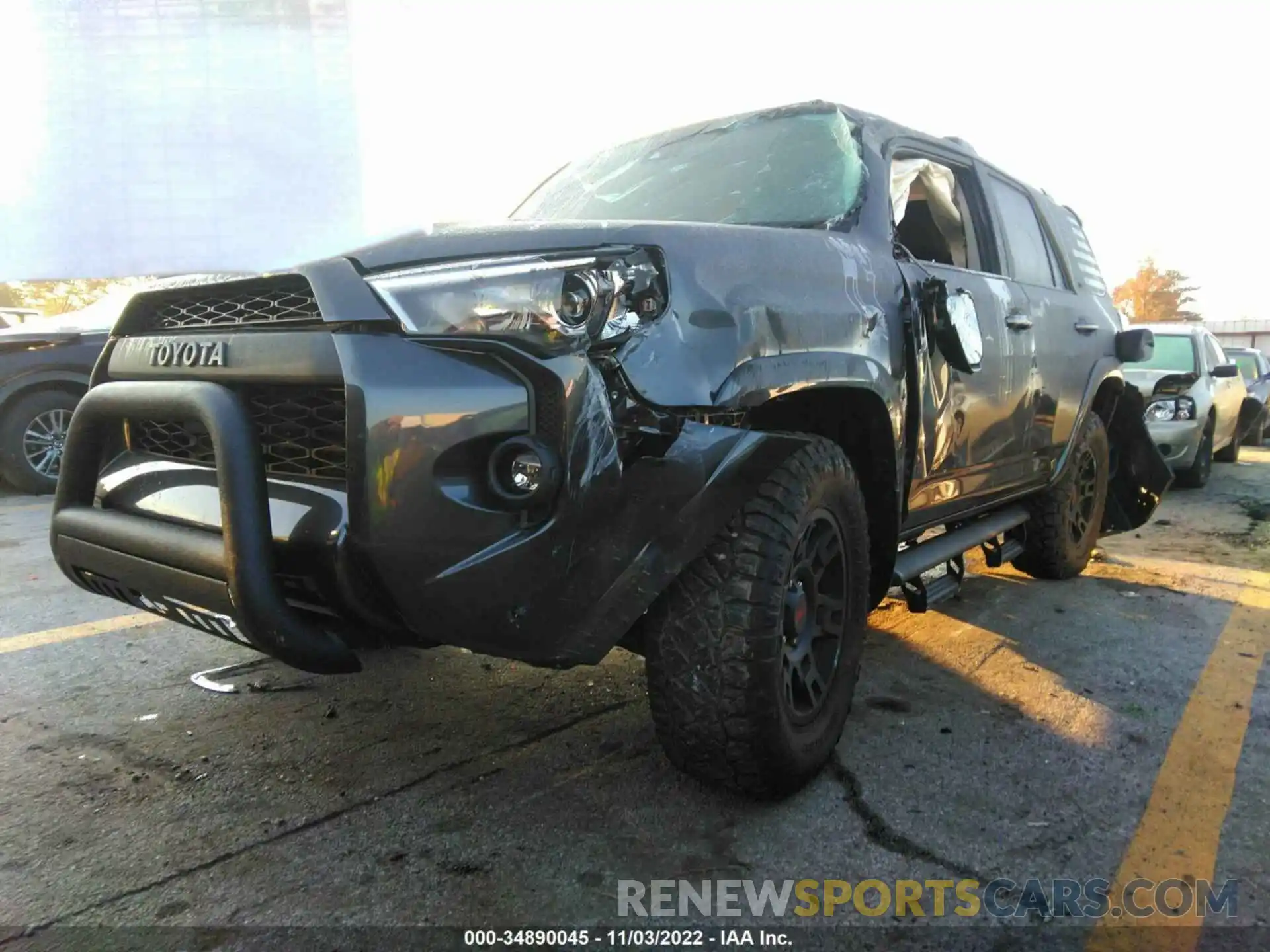 2 Photograph of a damaged car JTENU5JR8N6072035 TOYOTA 4RUNNER 2022