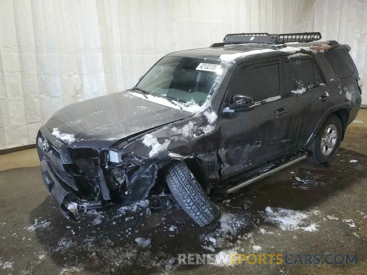 1 Photograph of a damaged car JTENU5JR9N6087224 TOYOTA 4RUNNER 2022