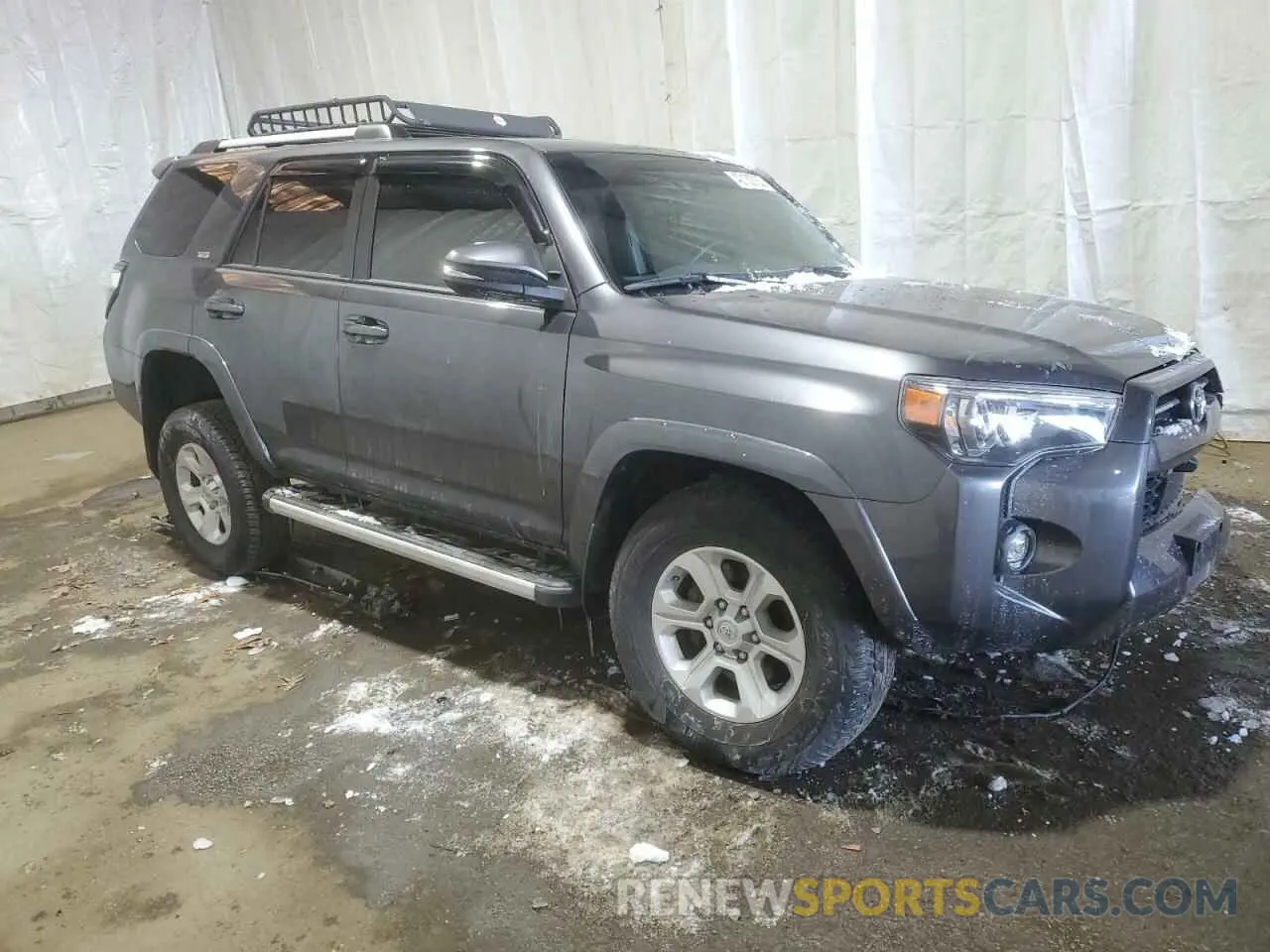 4 Photograph of a damaged car JTENU5JR9N6087224 TOYOTA 4RUNNER 2022